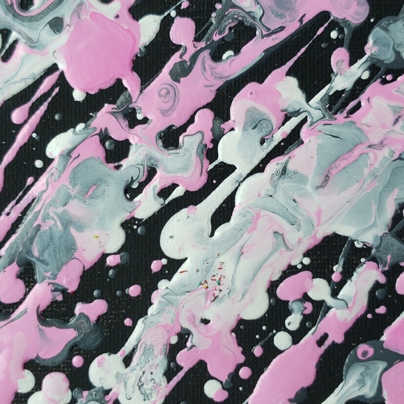 💕2X HOST PICK💕 Acrylic on Canvas Board perfect for girl's room!! - Picture 5 of 5